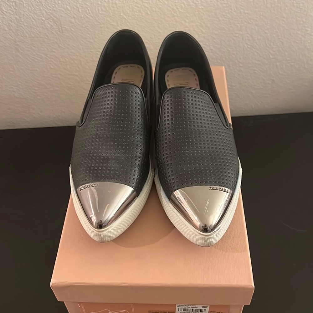Miu Miu pointed toe perforated sneakers black 36.5
